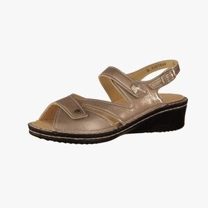 Finn Comfort Santorin Sandals Pearl Tan Excellent Size 7